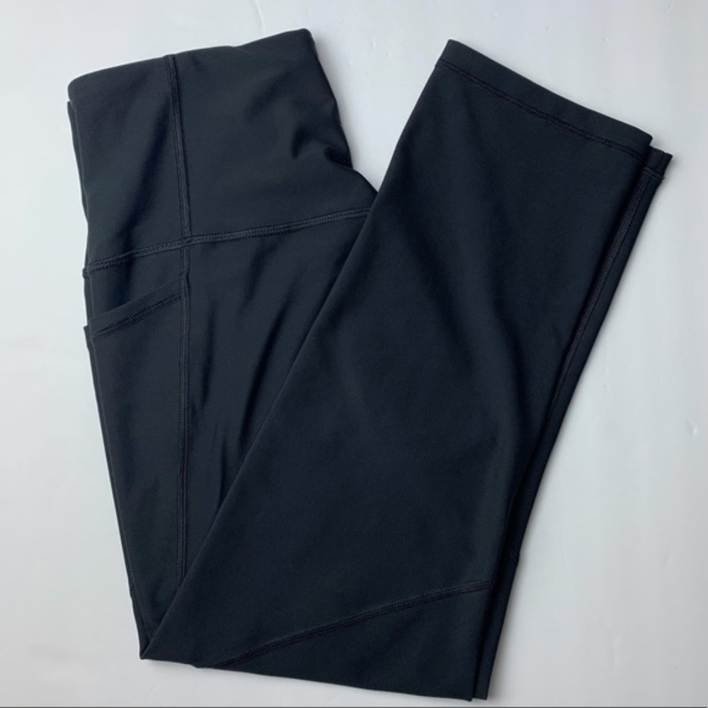 Old Navy Active women’s black Capri length leggings, M